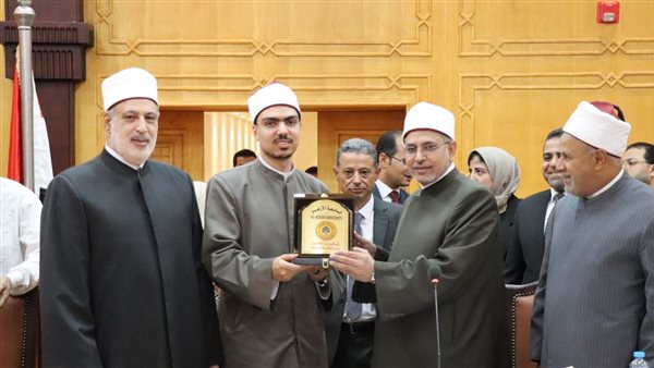 تكريم بلال السنهوري