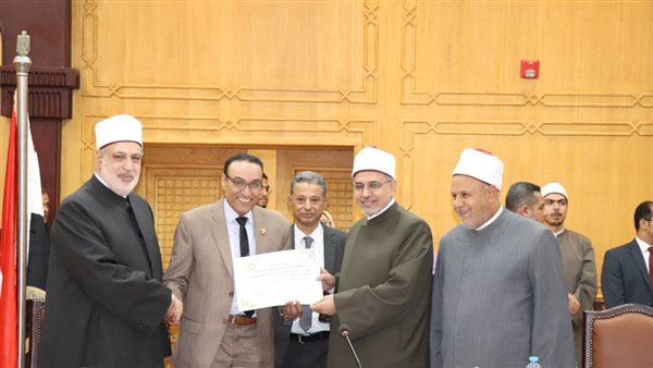 مجلس جامعة الأزهر