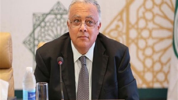 السفير أحمد إيهاب