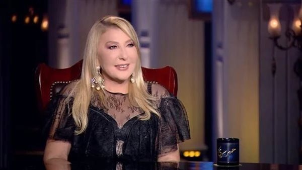 نادية الجندي 