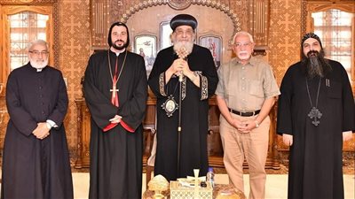 البابا تواضروس يستقبل مطران القدس للسريان الكاثوليك