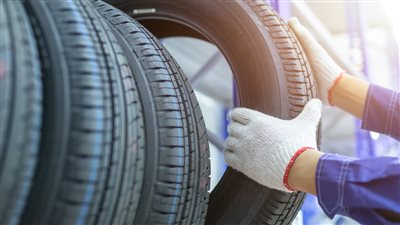 بالتعاون مع إيطاليا.. تفاصيل خطة الحكومة لتوطين صناعة إطارات السيارات