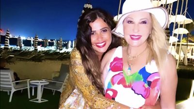 نادية الجندي: ياسمين عبد العزيز تعرضت لحروب غير طبيعية.. وإزاي فنان يشوه صورة زميله لمجرد إنه ناجح؟