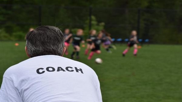 مدرب كرة قدم