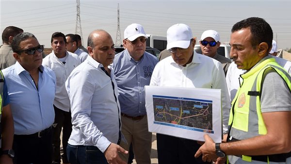 رئيس الوزراء يتفقد