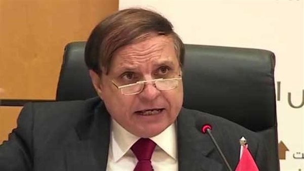 الدكتور سامي الشريف