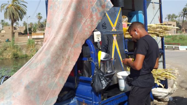 حسين بائع عصير قصب