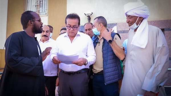 وزير الصحة يتفقد