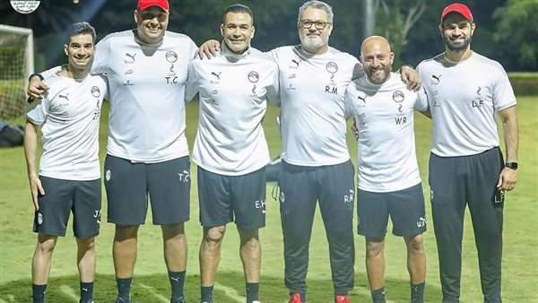 ميكالي وجهاز المنتخب