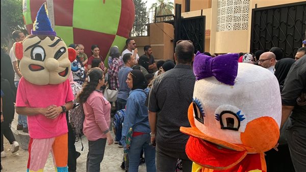 العرائس الكرتونية