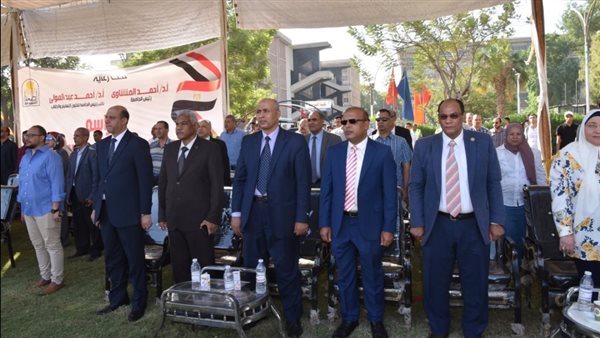 بدء العام الدراسي