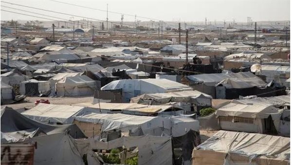 مخيمات اللاجئين في