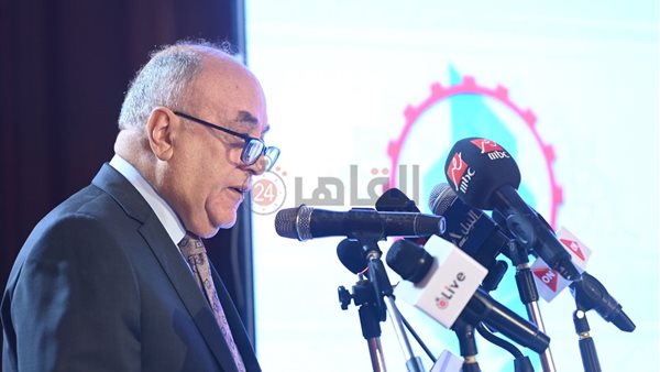 وزير التموين