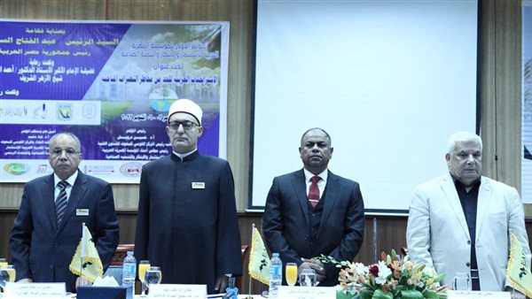 الدكتور نظير عياد