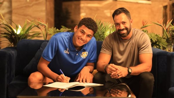 حسني عبد ربه وإياد