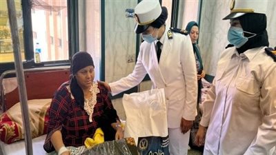 مبادرة رد الجميل.. الداخلية تنظم زيارات وتوزع هدايا على كبار السن بدور الرعاية والمستشفيات | صور