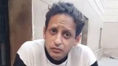  شاب مشرد يستغيث: أبويا رماني في الشارع من 10 سنين ومبيصرفش عليا جنيه | بث مباشر