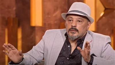 عمرو عبد الجليل: اللجان الإلكترونية هاجمت الضاحك الباكي.. والانتقادات بدأت قبل عرضه