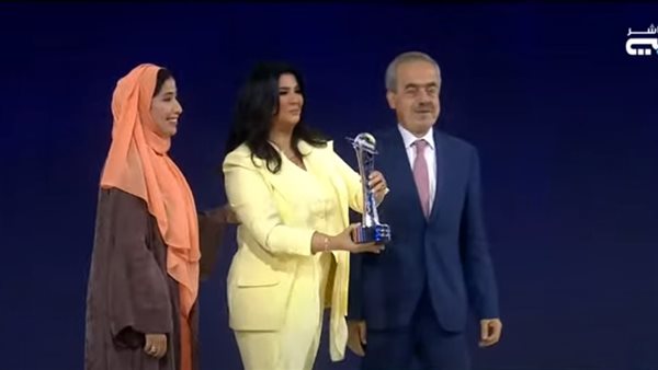 منى الشاذلي