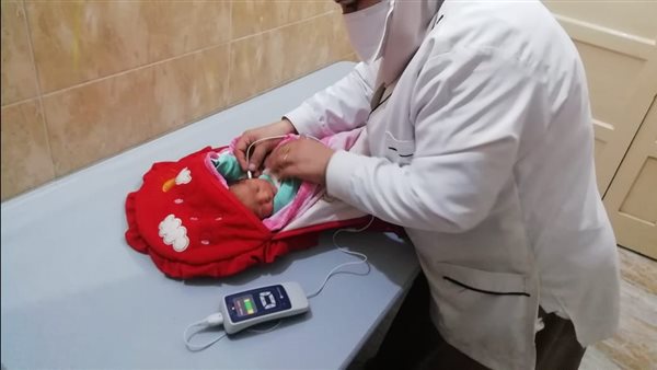 فحص الأطفال