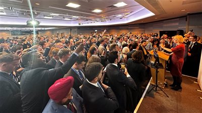 رئيسة وزراء بريطانيا تثير الجدل: أنا صهيونية مخلصة وداعمة كبيرة لإسرائيل | فيديو