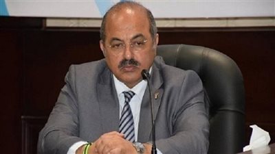 اللجنة الأولمبية تهنئ اتحاد المصارعة ببرونزية فكري عيسى في بطولة العالم للشباب