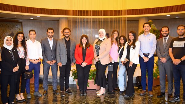 مشاركة الدارسين بالخارج