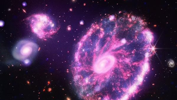 صور جميس ويب 