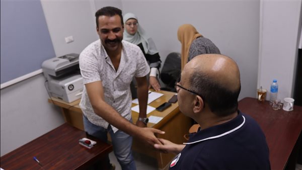 رئيس مياه أسيوط يتفقد