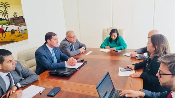 اجتماع رئيس هيئة