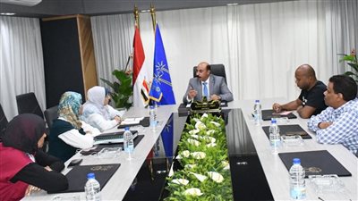 محافظ أسوان يتابع معدلات تنفيذ مشروعات في قرى حياة كريمة 