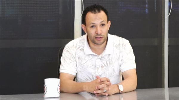 الكاتب الصحفي فتحي