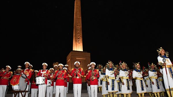 احتفالات القوات المسلحة