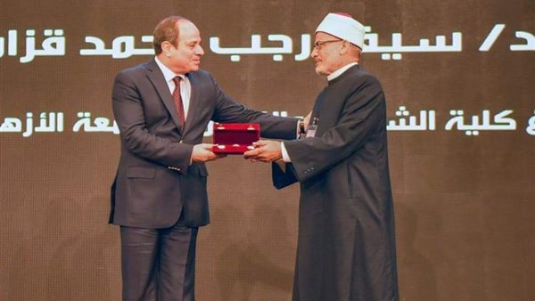 الدكتور سيف قزامل