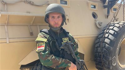 مصري ببريطانيا عن اشتراكه في فيلم عن أكتوبر: عشنا مع الجيش لحظات فراق أصدقائهم