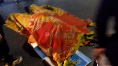 مصرع طبيب صدمه شاب يسير بسرعة جنونية بالتجمع الخامس.. وزوجته: السائق سكران