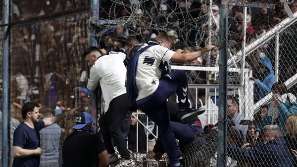 أحداث الشغب في مباراة