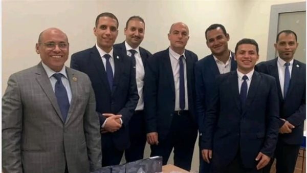 جمارك مطار القاهرة