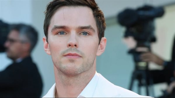 النجم نيكولاس هولت