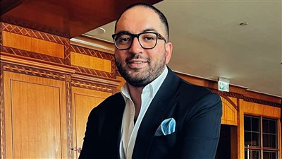 مخرج احتفالية ذكرى أكتوبر: حققت حلمي بإخراج ندوة أمام الرئيس.. وتقديم السيسي التحية لأبطال الفرقة 139 كان مفاجئا لنا | حوار