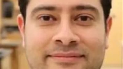 رئيس جامعة الإسكندرية يهنئ أحمد الزغبي أول عالم مصري يفوز بجائزة جامعة هارفارد