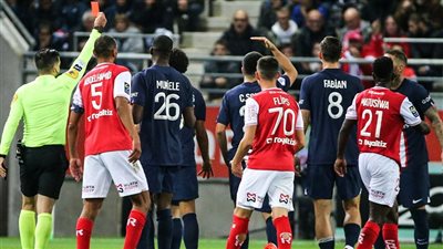 طرد راموس.. التعادل السلبي يحسم نتيجة مباراة باريس سان جيرمان ضد ريمس بالدوري الفرنسي