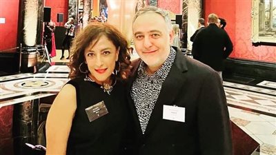 محمد حفظي بصحبة المخرجة الفلسطينية نجوى النجار من داخل أكاديمية الأوسكار | صورة