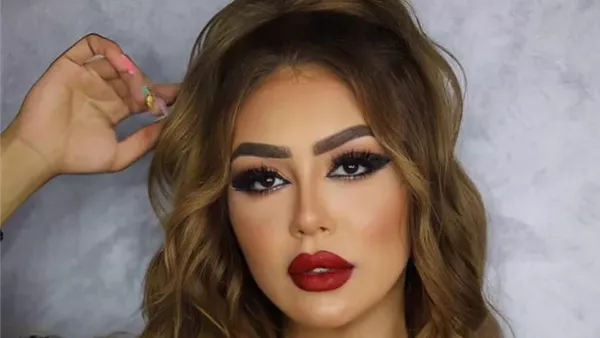 البلوجر هدير عبد