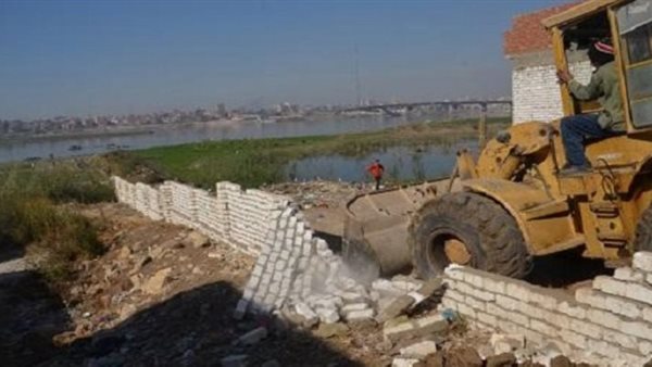 البناء على نهر النيل