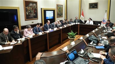 وزير الصحة: تطعيم نحو 18 ألفا من العاملين بـ شرم الشيخ ضمن خطة التأمين الطبي لمؤتمر المناخ