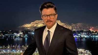 بعد الأهرامات.. لقطات من زيارة أنيل كابور وزوجته للأقصر