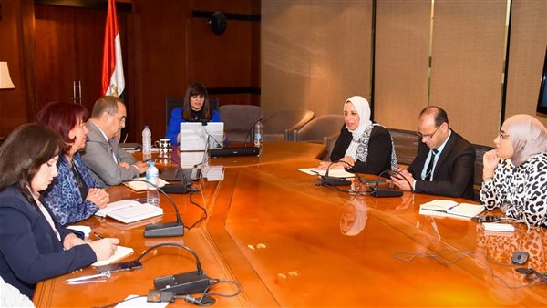 مبادرة ساعة مع الوزيرة