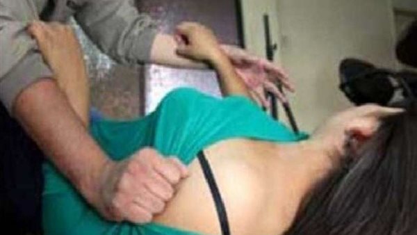 اغتصاب فتاة أرشيف