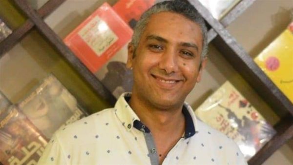 الكاتب محمد توفيق